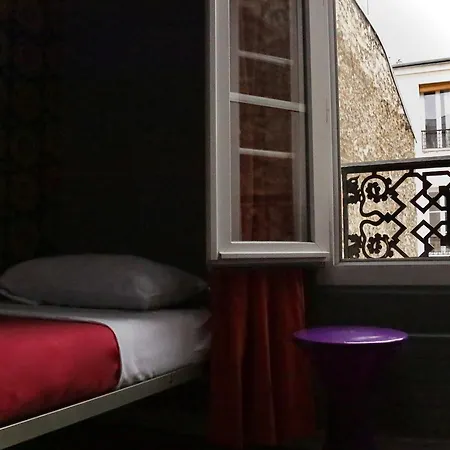 Woodstock Montmartre By Hiphophostels-2